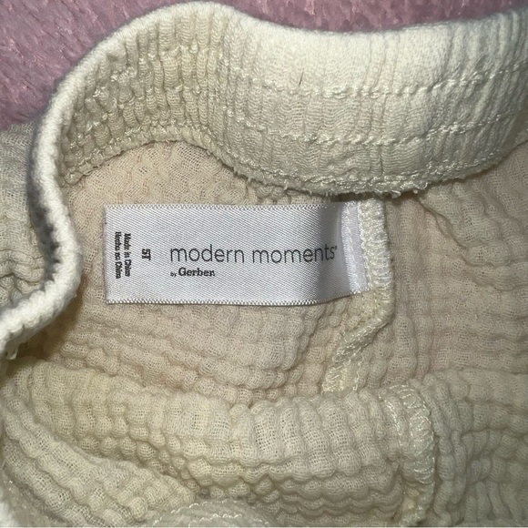 Girls Size 5T Modern Moments Yellow Gerber Pull-On Casual Summer Shorts - Picture 2 of 5